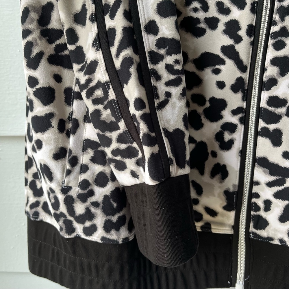 Tail Leopard Cheetah Print Women's Jacket - Picture 3 of 7